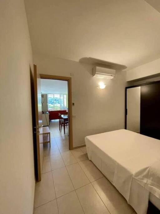 Casa Vacanze Luna 2 Vallecrosia Buitenkant foto