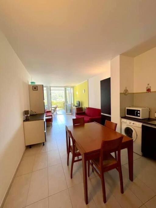 Casa Vacanze Luna 2 Vallecrosia Buitenkant foto